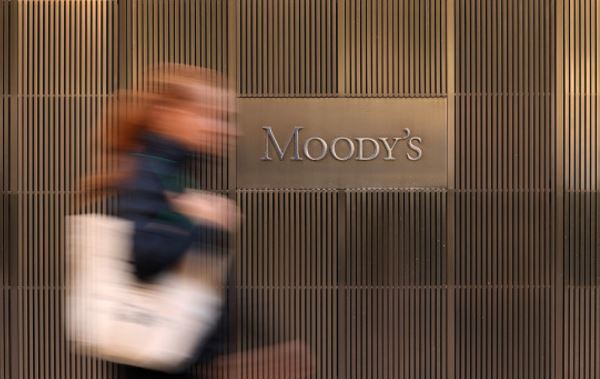Moody's счел оплату долларового долга рублями дефолтом
