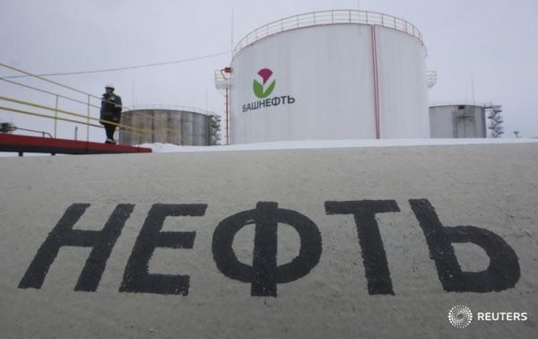 ЕС оценивает «потолок цен» на российскую нефть