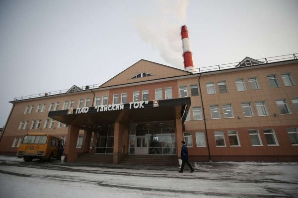 Власти раскрыли подробности гибели трех человек на руднике в Оренбуржье 